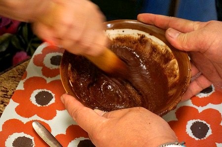 カカオ豆からチョコレート作りイベント